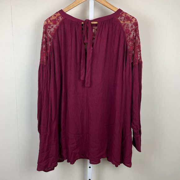 Andthewhy‎ Top Blouse Womens Small Maroon Red Lace Trim Balloon Sleeve Rayon - Picture 6 of 7